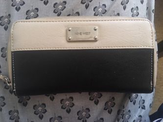 Nine West Wallet