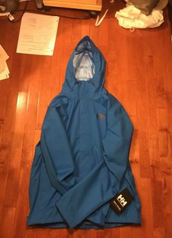 Brand new helly hansen size large racer blue