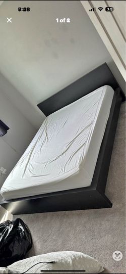 IKEA full bed frame /full mattress (like new)