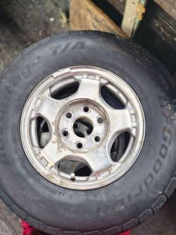 Bf goodrich tires with aluminum rims 255/70/R16