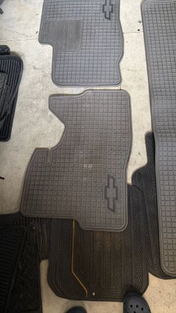 1996  To 2005Chevrolet Truck Floor Mats