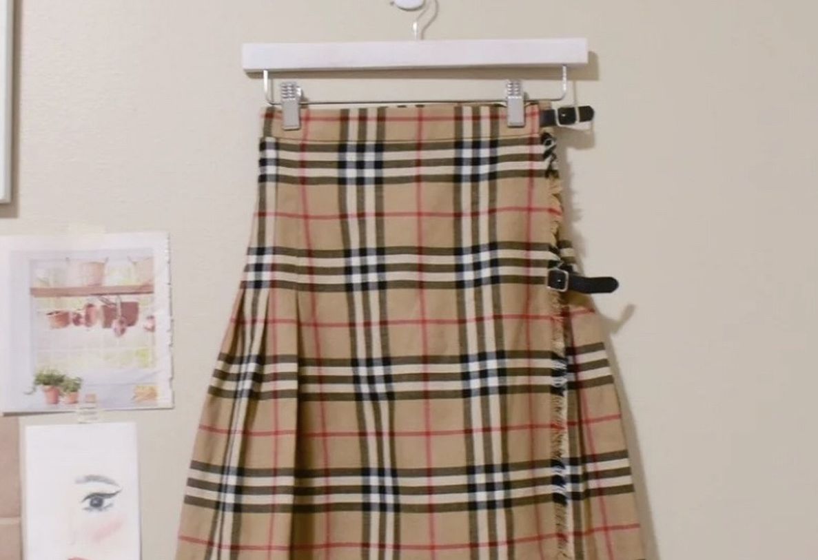 BURBERRY Skirt With Classic Nova Print