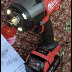 Milwaukee
M18 FUEL GEN-2 18V Lithium-Ion Brushless Cordless Mid Torque 1/2 in. Impact Wrench F Ring w/5.0Ah Starter Kit