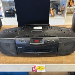 RCA Cd and Cassette Player