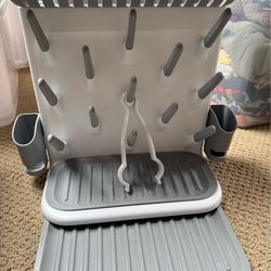 OXO bottle drying rack.