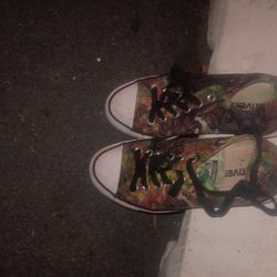 GirlsColorful Converse Shoes