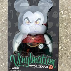 Disney Vinylmation 9” Halloween VAMPIRE Micky