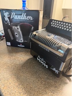 Sol accordion Honner Panther