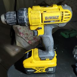 Dewalt 20v Drill Driver With 10ah Battery 