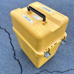 TRIMBLE SURVEYING EQUIPMENT