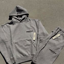 Dark oak hoodie and sweat pants