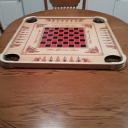CARROM BOARD  WITH ACCESSORIES  PICK UP FTPIERCE ONLY 
