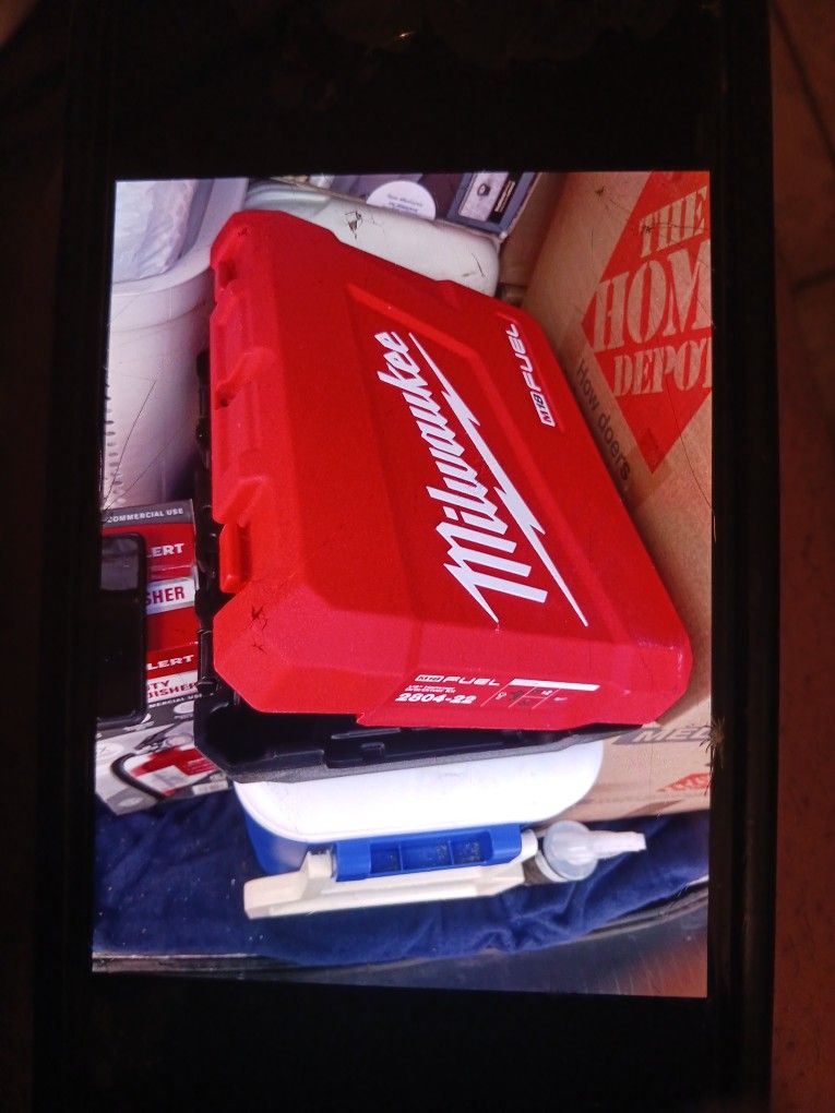 Milwaukee Drill Tool Set