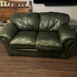 Vintage Green Leather Loveseat – Comfy & Classic(MOVING MUST GO)
