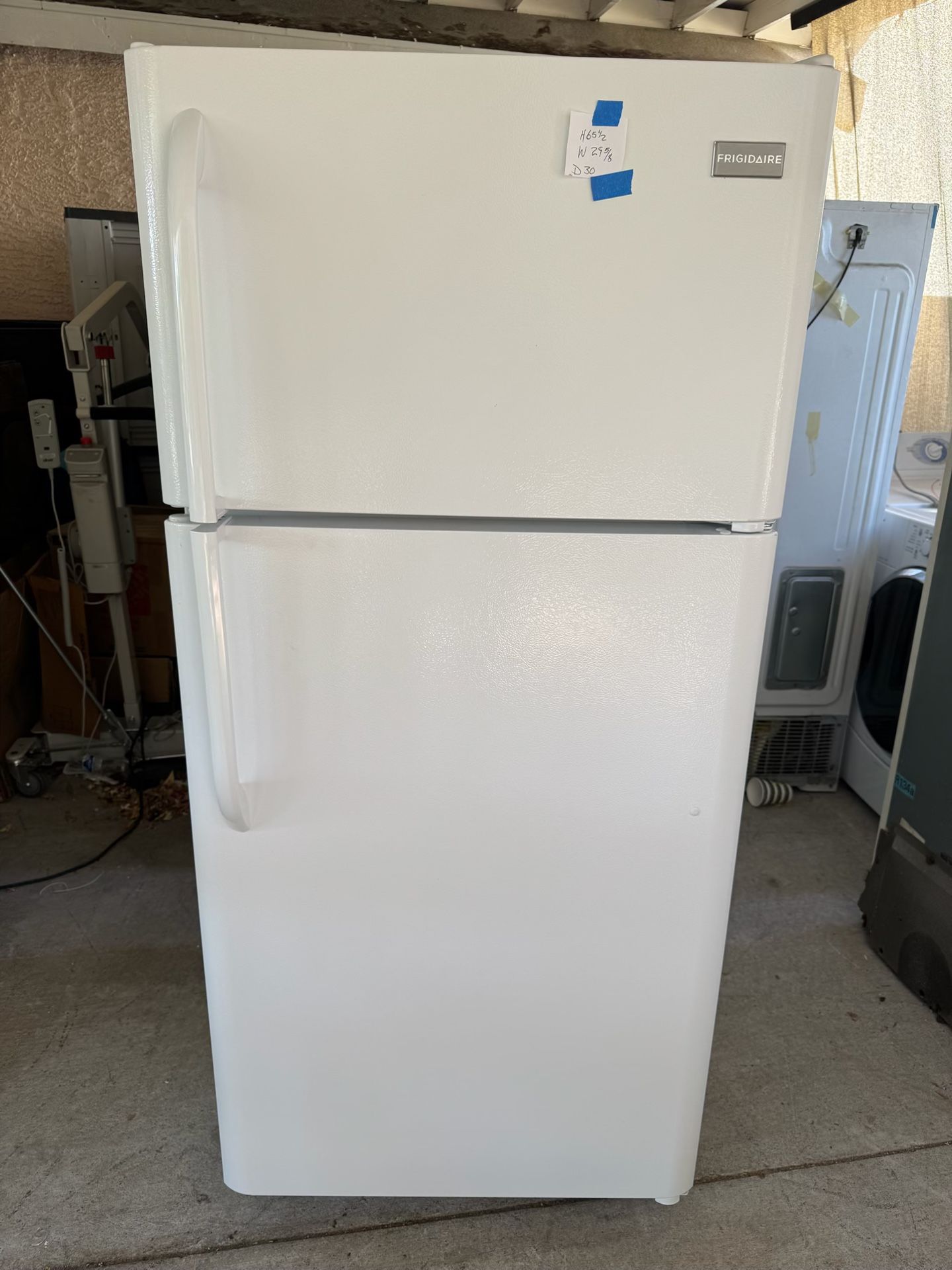 Frigidaire Top And Bottom Refrigerator