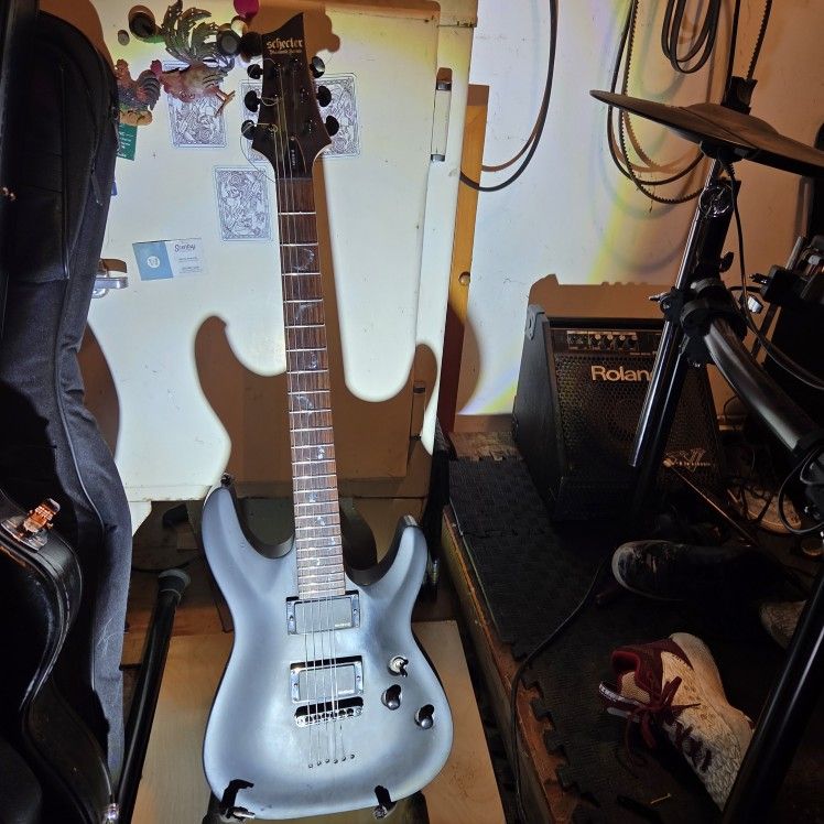 Schecter Diamond Series Damien 6