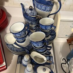 Bombay Company Tea Set