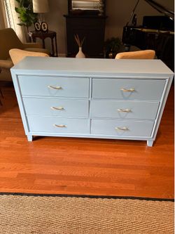 6-Drawer Wooden Dresser - Local Delivery!