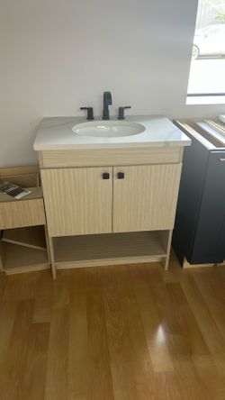 30” VANITY - 32” With Countertop