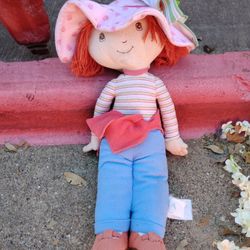 VTG Strawberry Shortcake Doll
