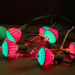 Christmas Bubble Lamp Light Strand - 1 bulb out