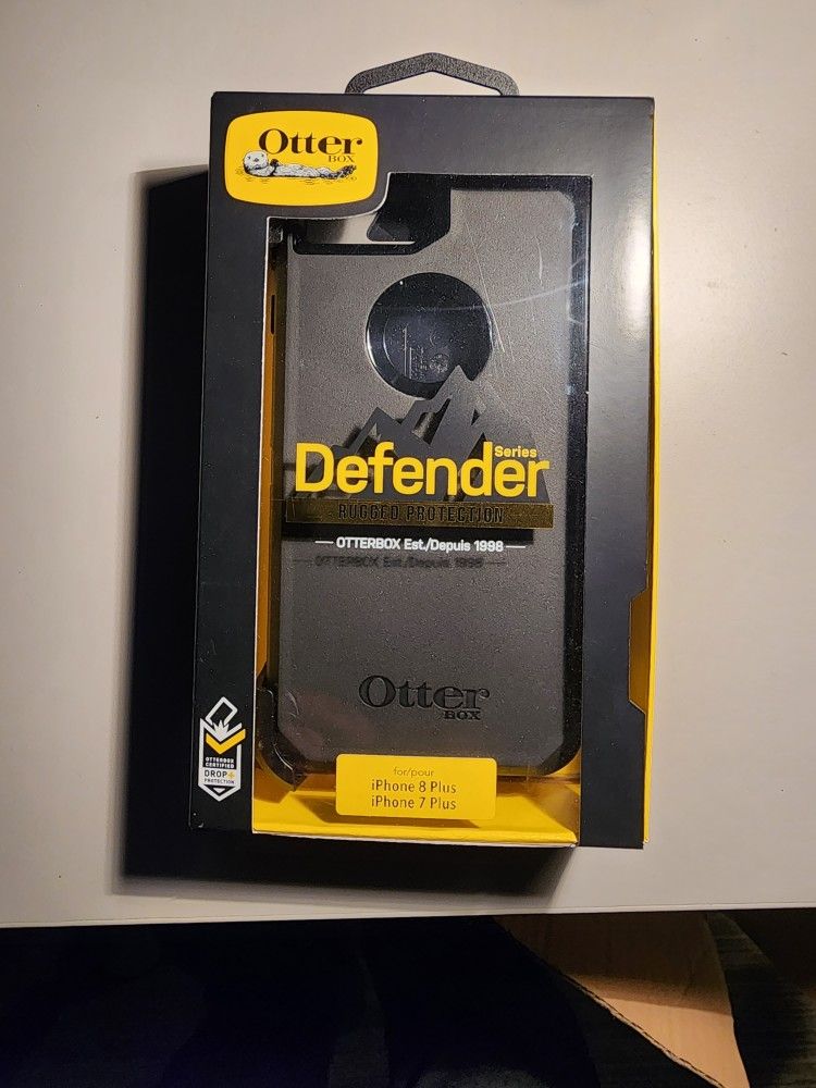 OtterBox Defender Series Case for Apple iPhone 8 and 7 - BLACK