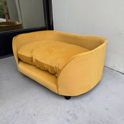 Brand New Pet Bed