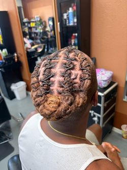 Loc Retwist & Style
