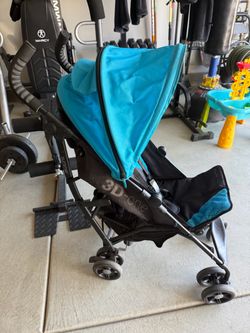 Light weight stroller