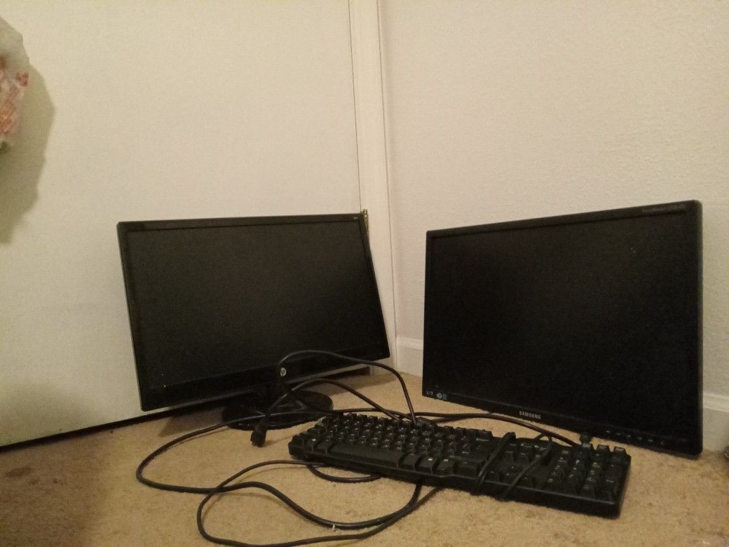 Samsung And An Hp Monitor For Sell With Keyboard 