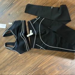 Alo Yoga Set 