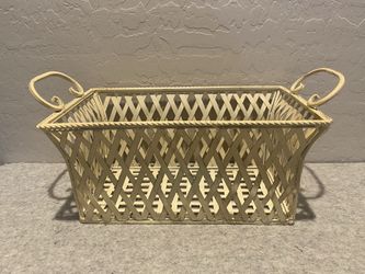 Vintage Shabby Chic Metal Basket