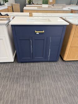 37” Bathroom vanity in blue