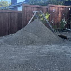 Free Screened Dirt