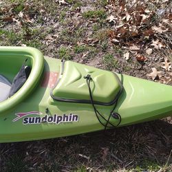 Sun dolphin aquatic 10 kayak