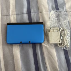 Nintendo 3ds XL With Charger