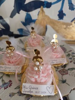 Quinceañera favors