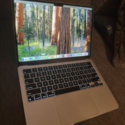 MacBook Air 13.6" m2 2022 256gb **Read description**