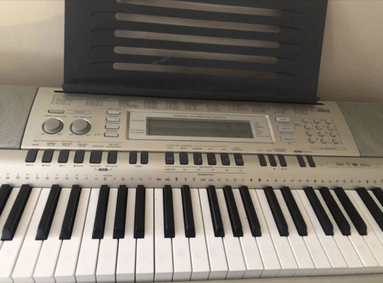 Casio keyboard (won’t turn on)