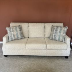 Couch - Barely Used