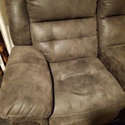 LOVE SEAT