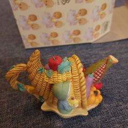 Vintage 1999 November Mini Teapot Exclusively For AVON 
