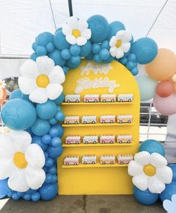 TREAT WALL