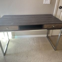 Desk Modern Style