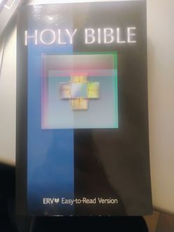 Holy Bible easy to read version like new