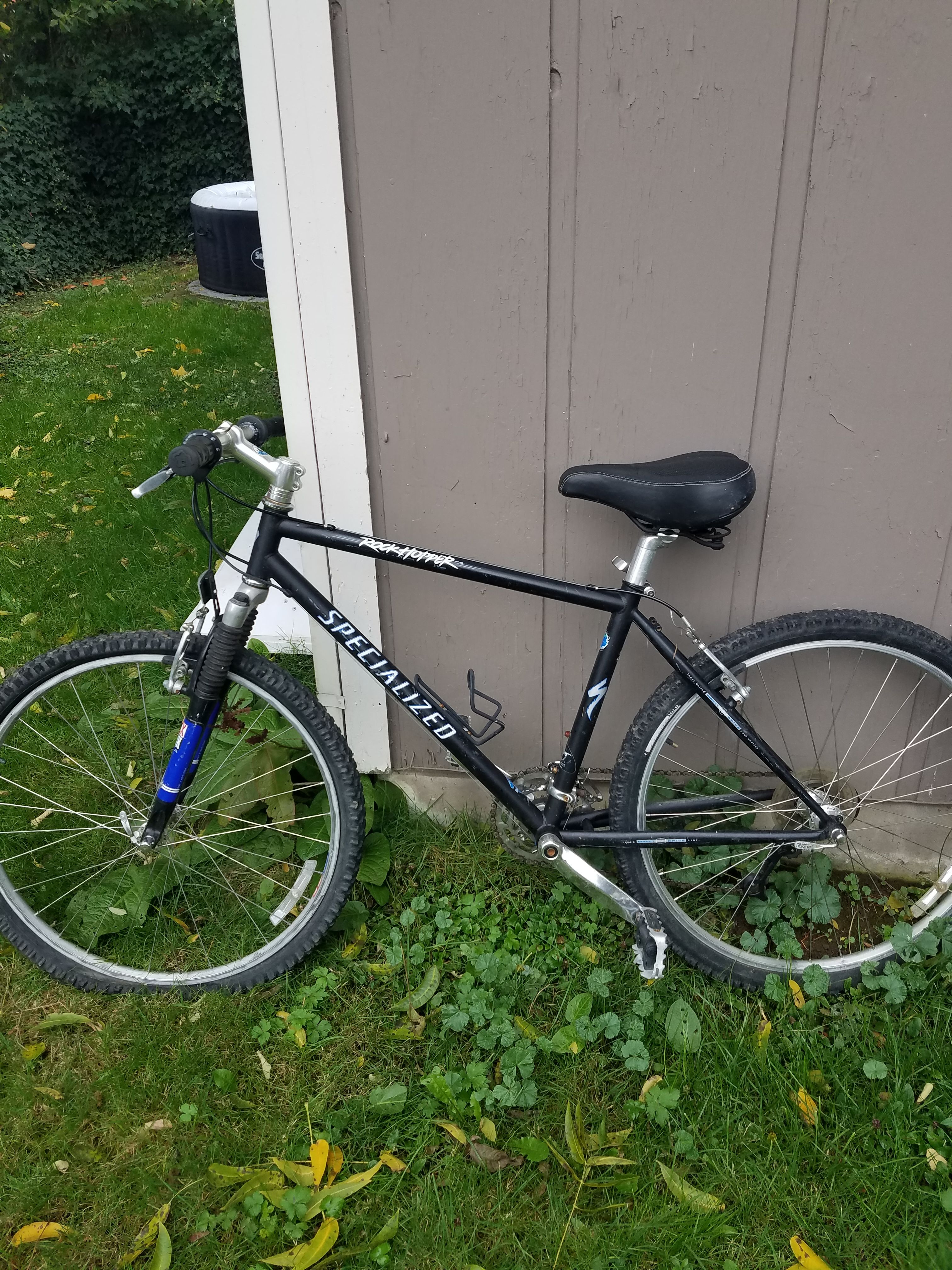 Rock Hopper Specialized Bike