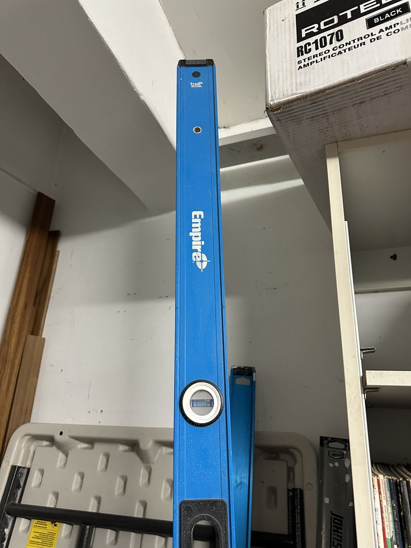 Empire 8’ Box Level (96”)