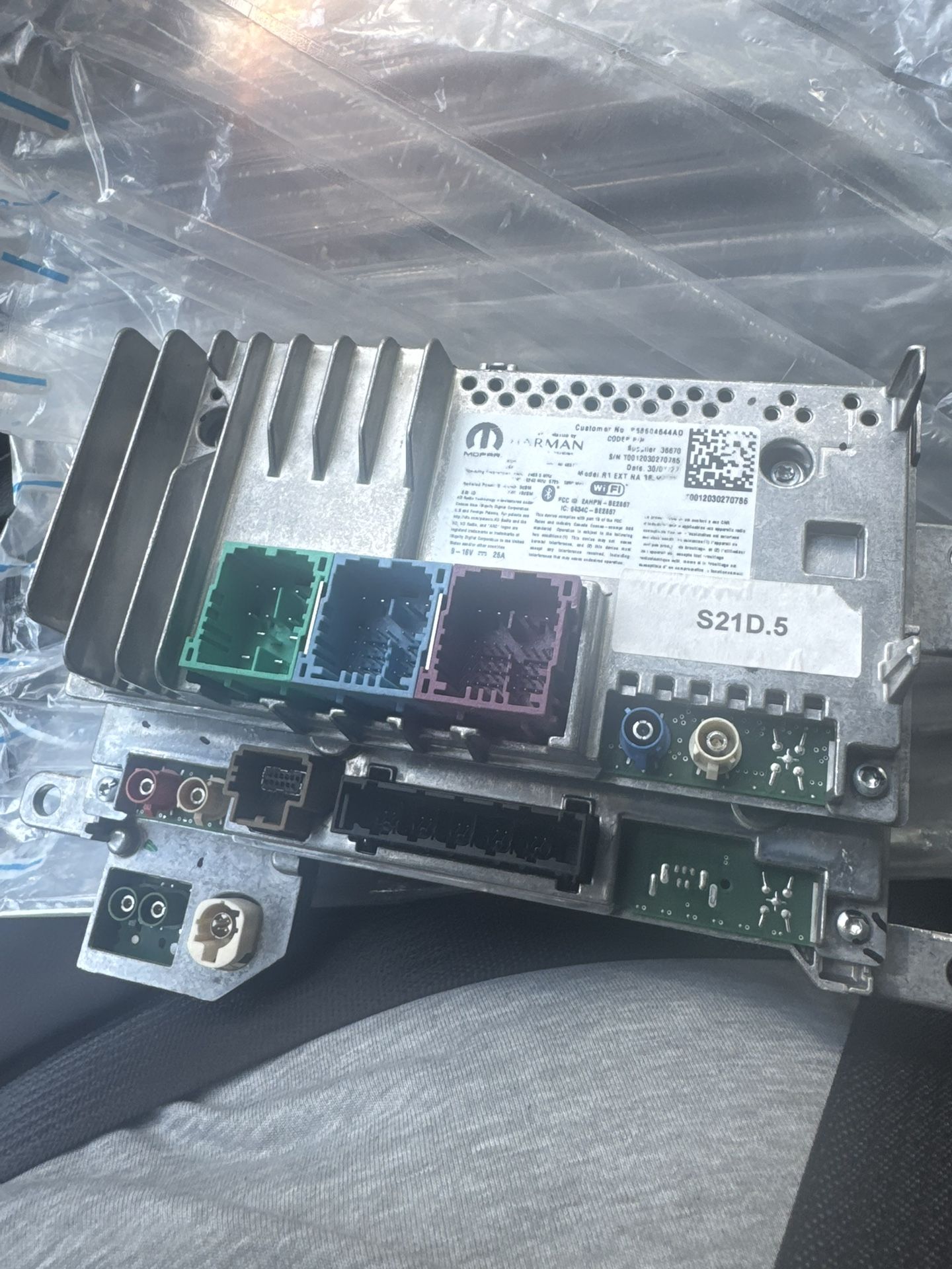 12in 21-24 Uconnect module Dodge Longhorn