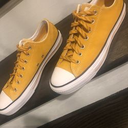 Brand New Chuck Taylors $60 Size 9.5