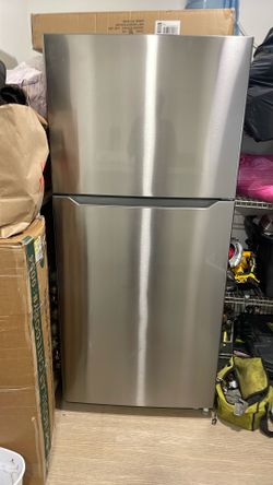 Refrigerador Dos Puertas Seminuevo Color Gris 